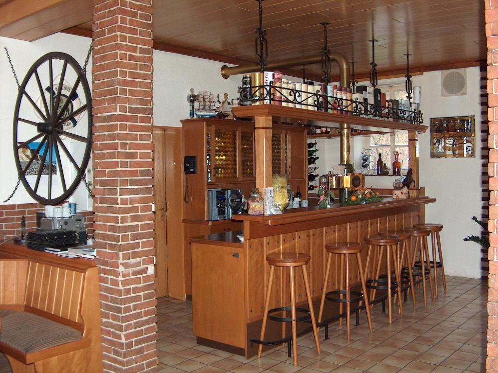 Landhotel & Restaurant Gutsherrn-Klause Dankerode  Eksteriør billede